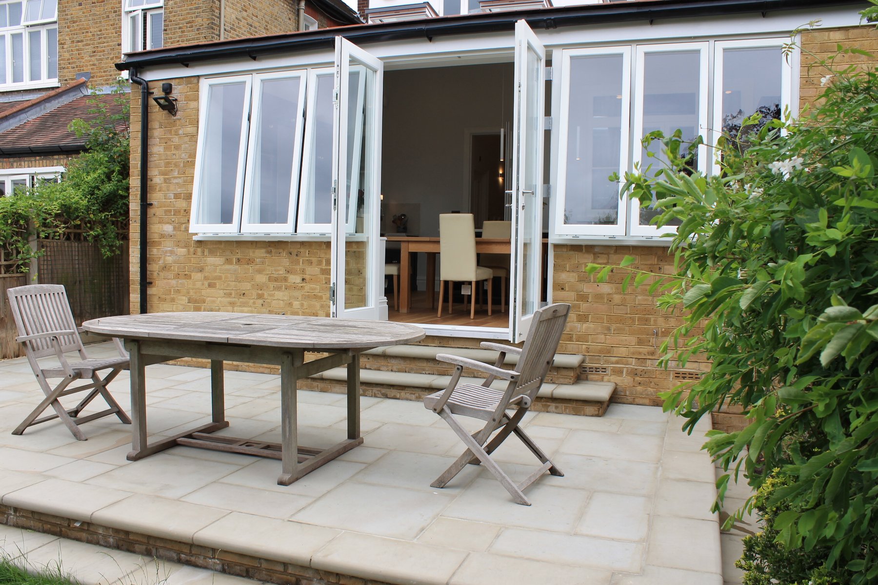 West Wimbledon - photo 3